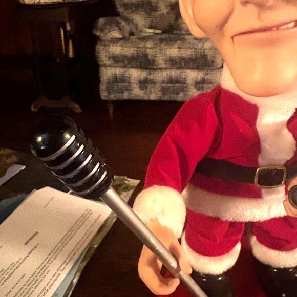 Kurt Adler Hole In The Wall Gang Christmas Ornament Sewing Mouse - Picture 5 of 6